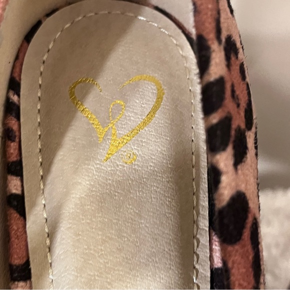 Windsor - Picture 8 of 9